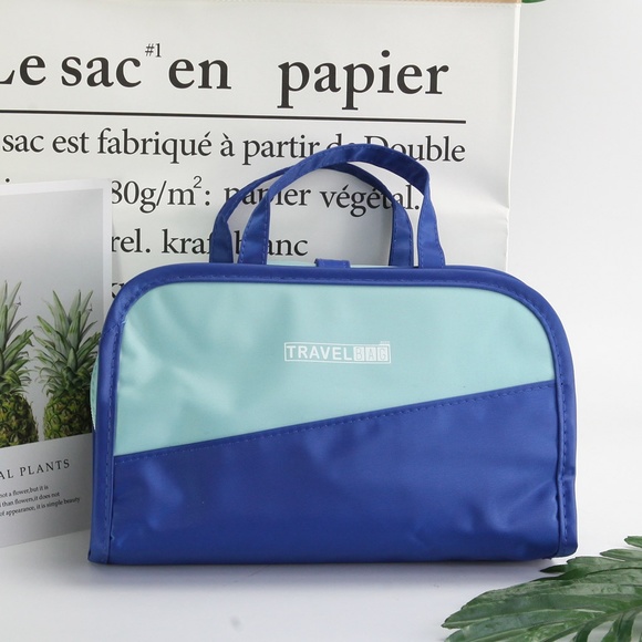 Travel Toiletry Bag PVC Cosmetic Pouch Organizer - Picture 7 of 8